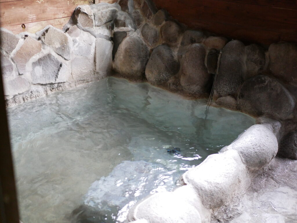 気分だけでも、湯布院の温泉で・・・