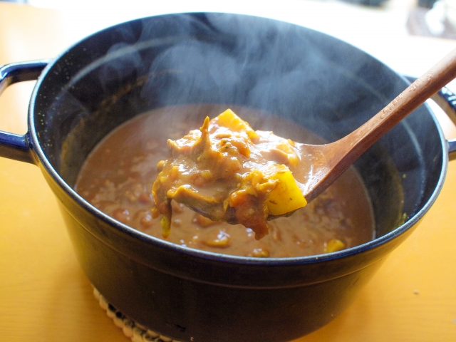 カレー鍋とカレー